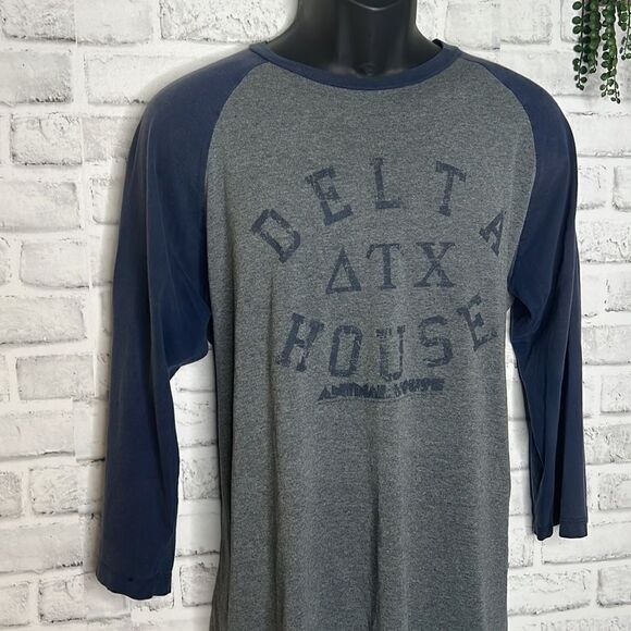 ANIMAL HOUSE - DELTA HOUSE 3/4 SLEEVE HEATHER RAGLAN SHIRT - Picture 3 of 4